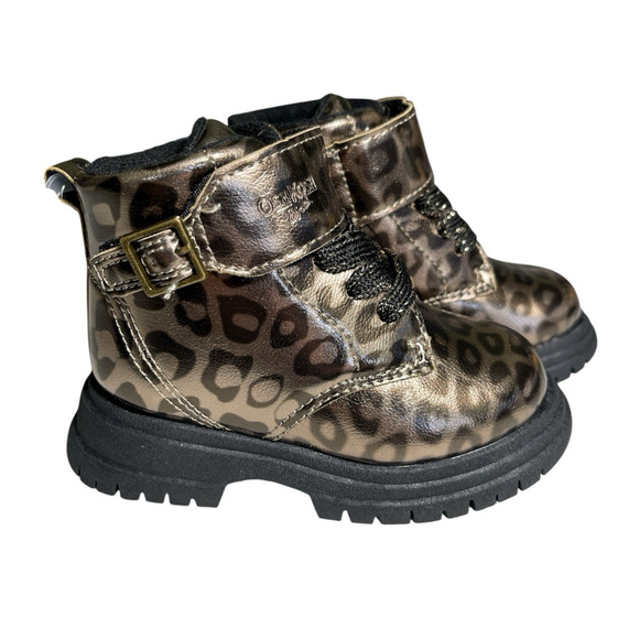 OshKosh B'Gosh Nova Size Toddler Girls 6 Slip On Combat Hiker Boots New - Picture 1 of 10